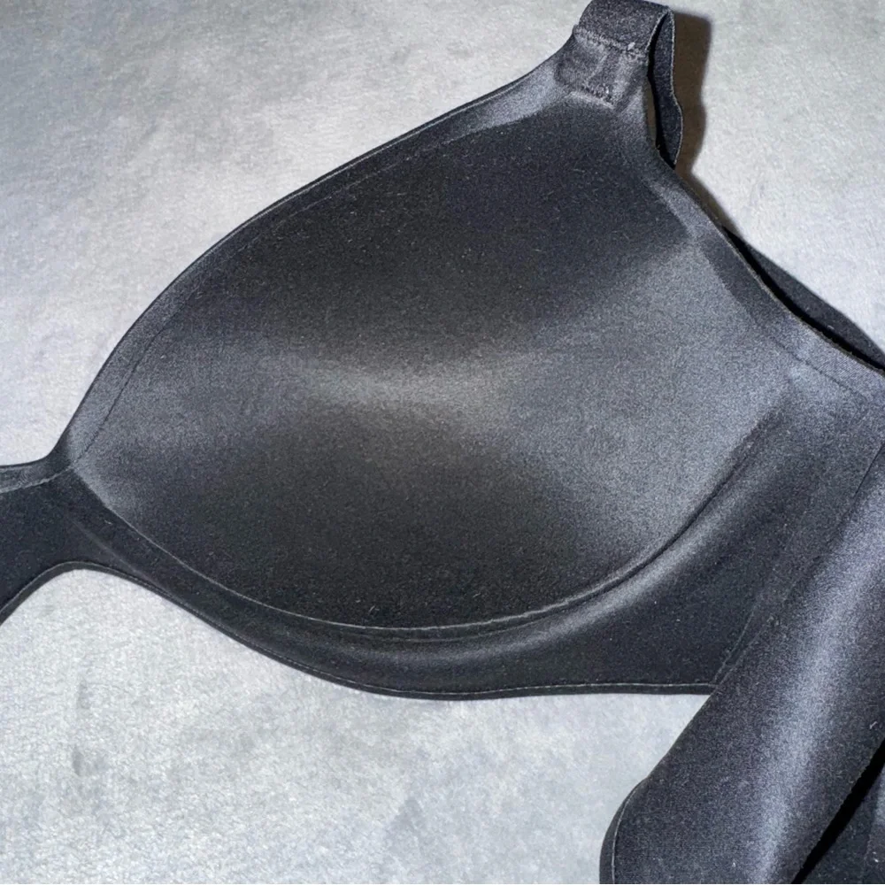 Victoria’s Secret Lined Semi Demi Black Bra 34C